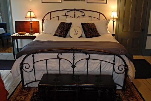 Acadia Bay Inn - image 10