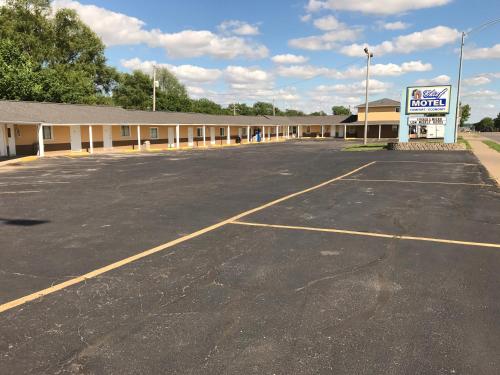 Chief Motel in คีโอคุก (IA)