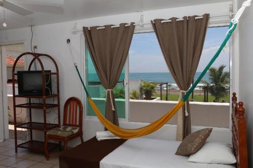 Hotel Arrecife Chachalacas