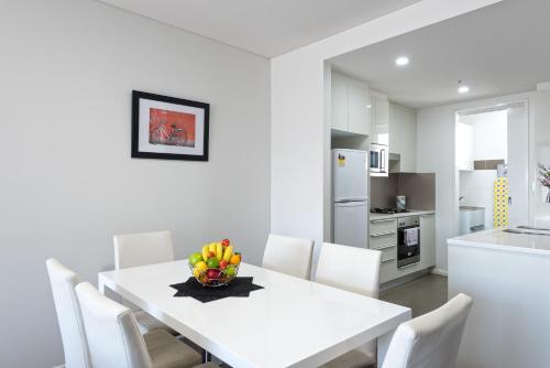 AAN Apartments North Sydney - image 7
