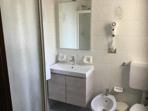 Double or Twin Room with Balcony image 1