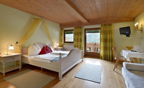 Accommodation in Vorderthiersee