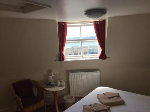 1 double bed