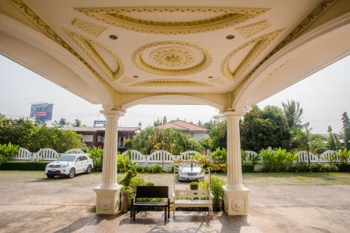 Monrawee Pavilion Resort in Ban Khlong