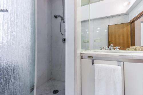 Palazzo Borghese Lovely Flat - image 3