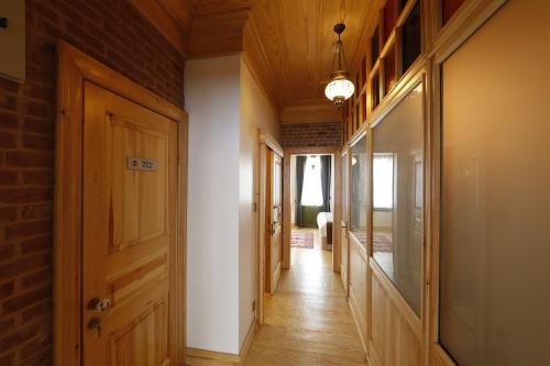 Apartment with Balcony image 7