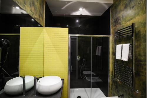 Gramsci 21 Rooms Room Type - Deluxe Double Room with Partial Sea View