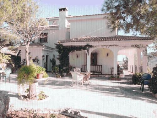  Casa Fátima Vivienda turística de alquiler rural in 23001 Jaén