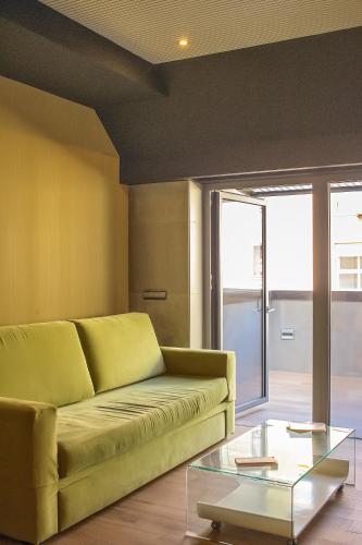 Apartamentos Suites Oficentro Deluxe - Tap to explore photos