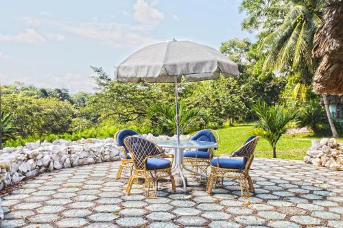 Banana Bank Lodge & Jungle Horseback Adventures in Belmopan