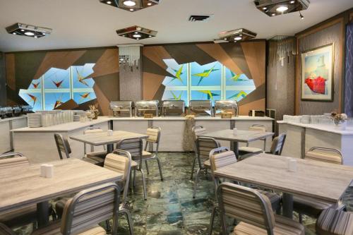 Restoran, Xenophon Hotel in Athena