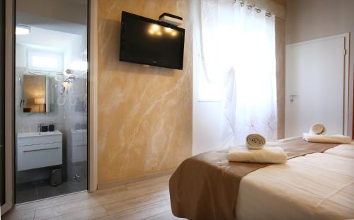 Luxury Lidija Rooms - image 8