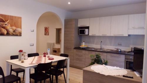  Paganella Apartment, Pension in Molveno