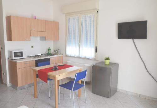 Studio Apartment (2 Adults) image 10