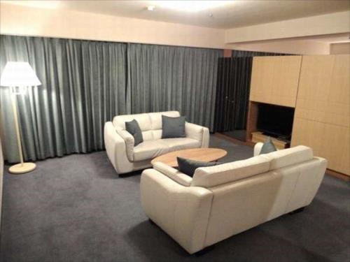 Suite - Non-Smoking