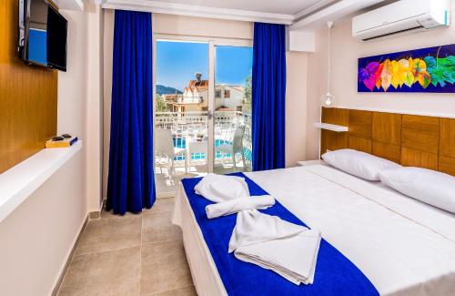 Standard Double or Twin Room with Pool View