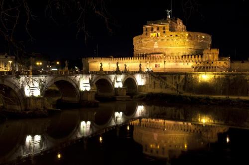 Five Rooms Rome Guesthouse - image 3