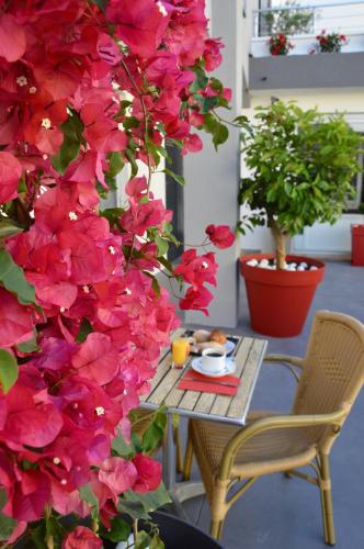 Hotel Les Acacias - image 11
