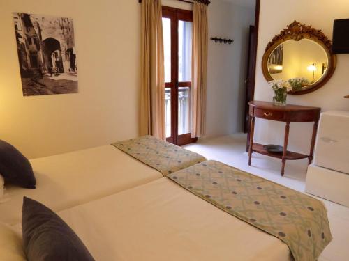 Hotel Kalehan - image 2