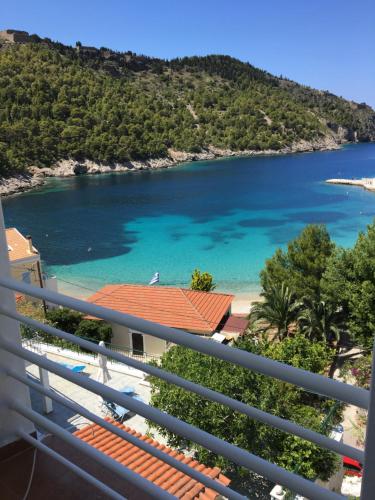 Vassilis Retreat Room Type - Superior Double Room