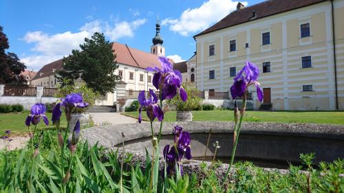 . Jakob Kern Gästehaus im Stift Geras