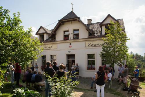 B&B Rataje nad Sázavou - Penzion Ctrnactka - Bed and Breakfast Rataje nad Sázavou