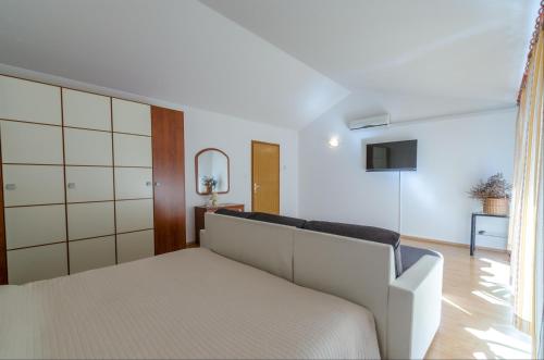 Apartment Zdravka - image 2