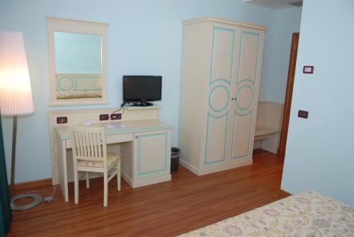 Hotel Plazza – Porcari, MN