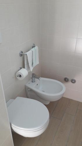 B&B - Meuble' - Hotel " CORDIALE " Room Type - Standard Triple Room