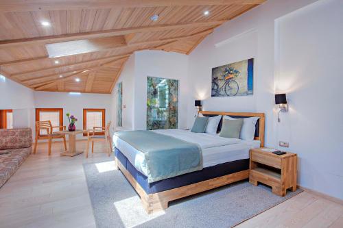 Hotel Aziza - image 9