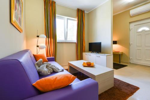  Cecilia Apartments in Lun