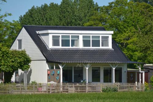 A szálláshely kívülről, Bed & Breakfast Boszicht Leeuwarden in Egyéb