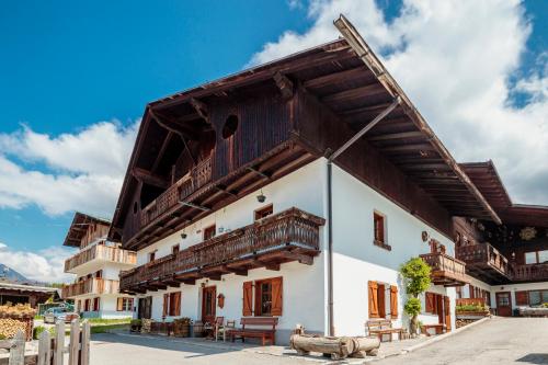 Villa Verocai - Stayincortina - image 4