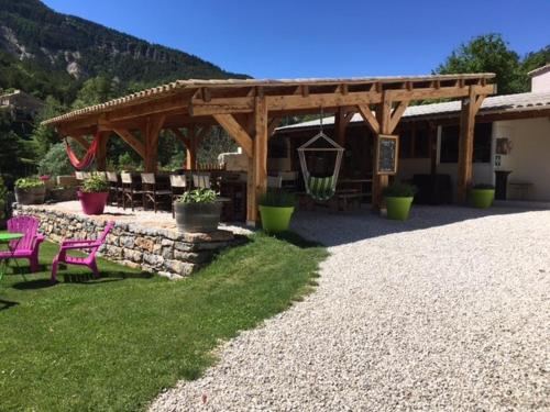 Camping Calme et Nature - Camping - Castellane