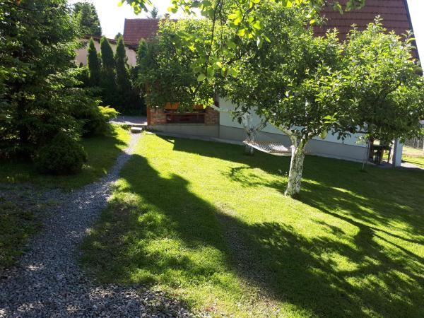 På billedet ses objektet Holiday Home Amila beliggende i byen Visoko.