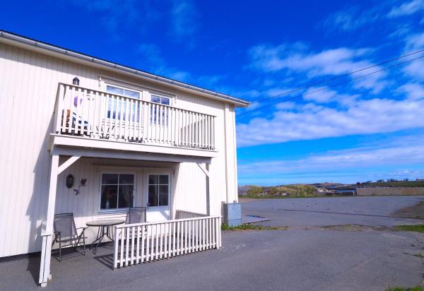 På billedet ses objektet Vestresand Molo Water Front beliggende i byen Bøstad.