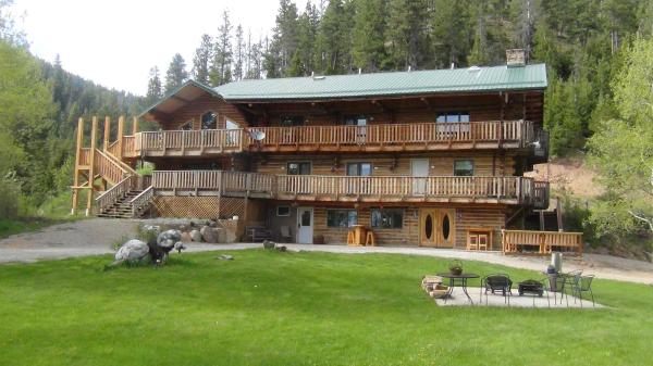 På billedet ses objektet Judith Mountain Lodge beliggende i byen Lewistown.