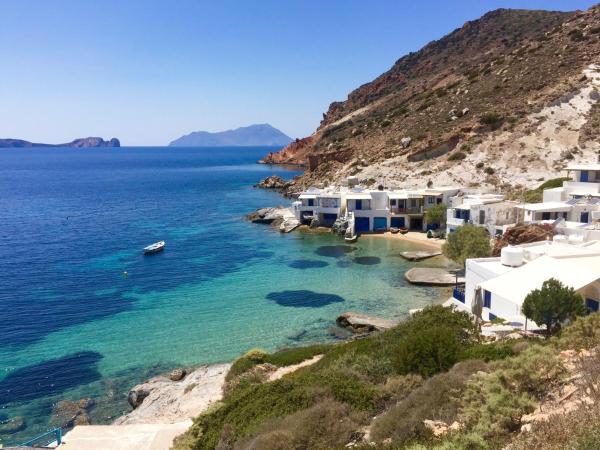 A la foto es mostra l'objecte The Cove Beach House situat a la ciutat de Areti.