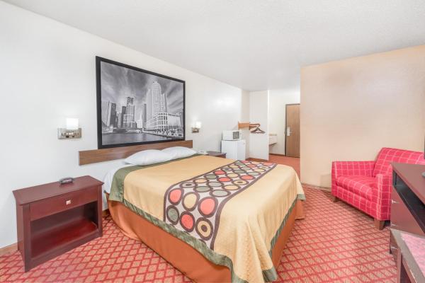 Foto 8: Super 8 by Wyndham Marshall