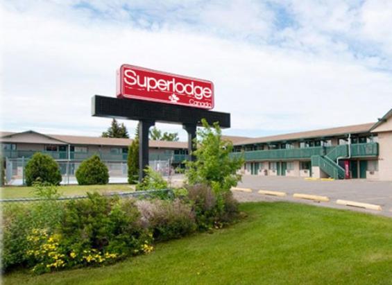 A la foto es mostra l'objecte Superlodge Canada situat a la ciutat de Lethbridge.