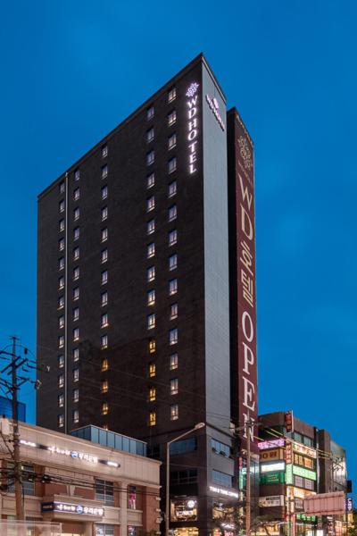 A la foto es mostra l'objecte WD Hotel situat a la ciutat de Seül.