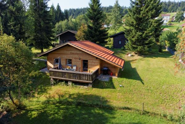Na zdjęciu widoczny jest obiekt Ferienhaus Mitterdorf położony w mieście Philippsreut.