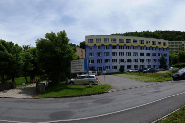 Na fotografii je vidět objekt Internationales Gästehaus nacházející se ve městě Großschwabhausen.