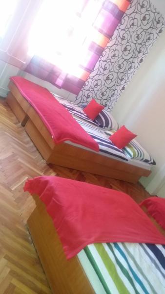Na fotografii je vidět objekt Horváth Apartmanház nacházející se ve městě Kaposvár.