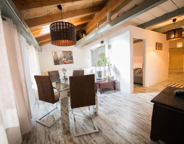 På billedet ses objektet Maison Ville d'Aoste beliggende i byen Aosta.