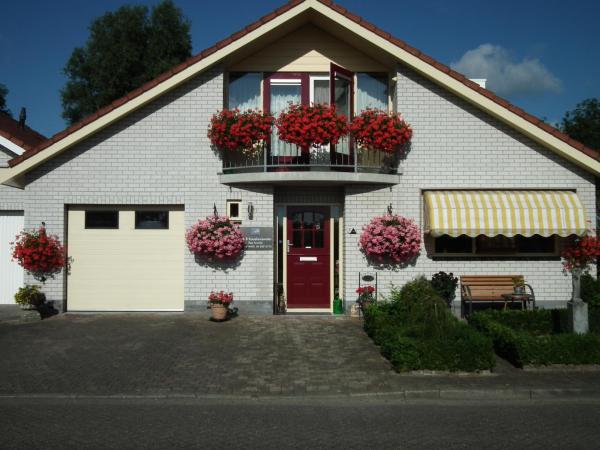 写真にはSchuddebeurs市にあるB & B Kaaskenswaterが写っています。