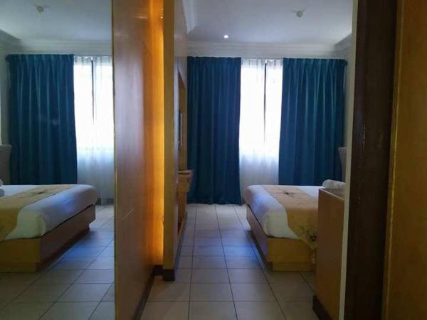 Na fotografii je vidět objekt Fratini's Hotel Labuan nacházející se ve městě Labuan.