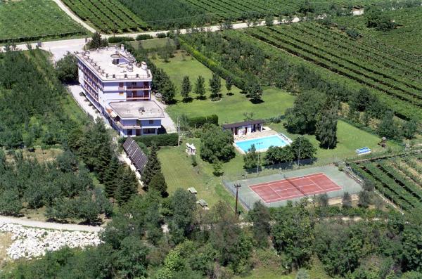 A la foto es mostra l'objecte Aktiv Hotel Eden situat a la ciutat de Dro.
