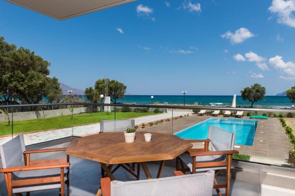 A la foto es mostra l'objecte Niovi Seaside Suites situat a la ciutat de Análipsis.