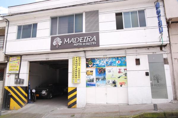 På bilden syns objektet Hotel Madeira som ligger i staden Manizales.